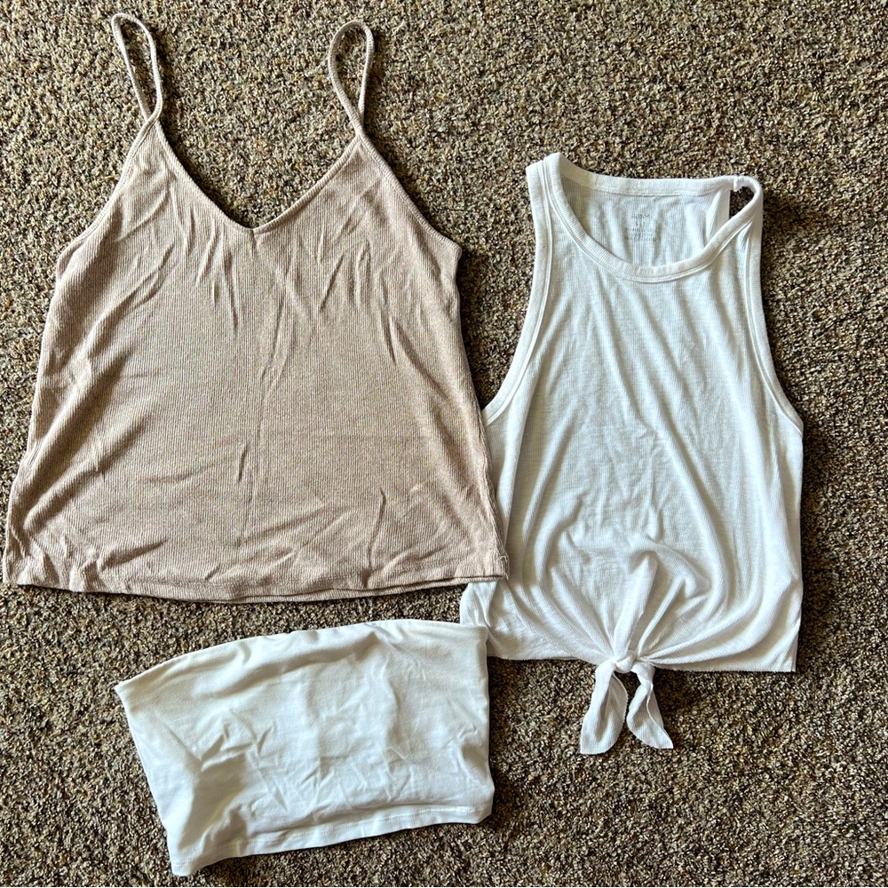 Tanks- set of 3